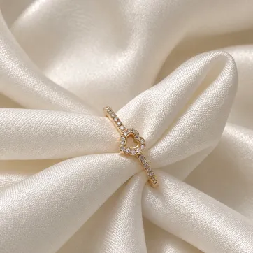 Imagen del producto Anillo corazon circones 
