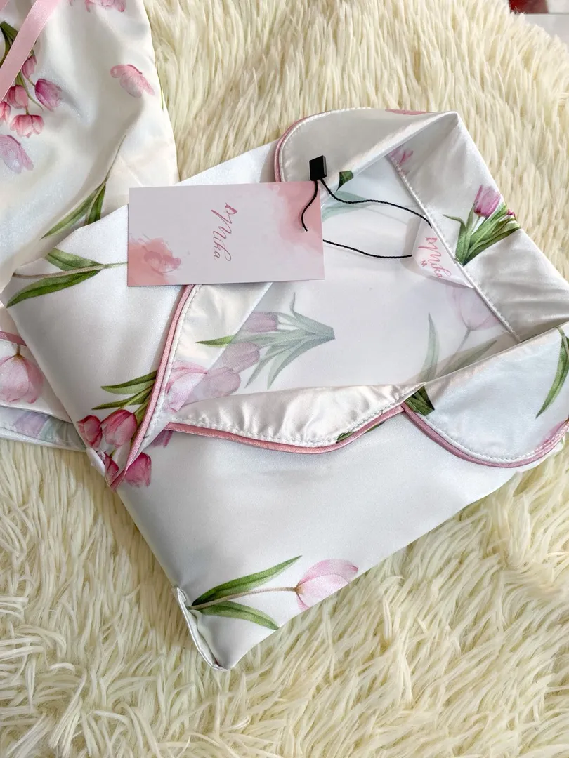 Set "Tulipanes" / Seda