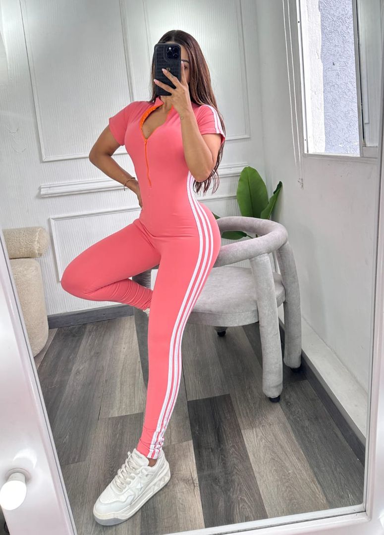 Enterizo largo de rayas