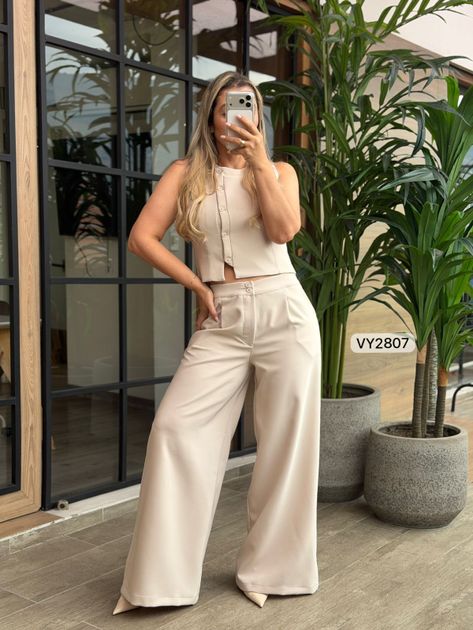 SET CHALECO BOTONES LATERALES Y PANTALON VY2807 en AZUL OSCURO — foto 5