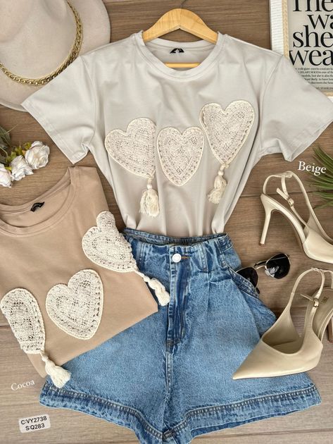 CAMISETA 3 CORAZONES ENCAJE CROCHE VY2738