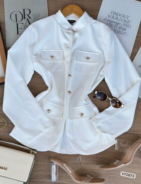CHAQUETA BOLSILLOS Y BOTON HONGO VY2873 en Azul claro — foto 6