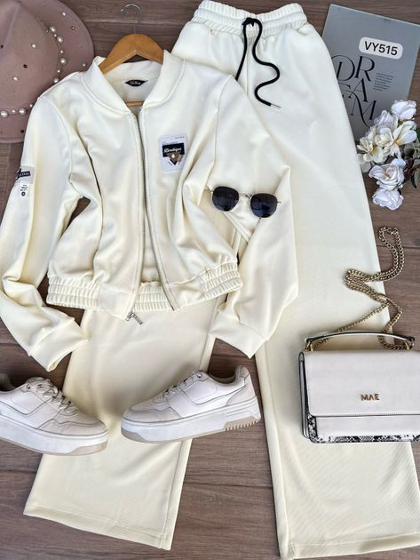 SET CHAQUETA CON SELLOS Y PANTALON RIB VY515 en AMARILLO — foto 7