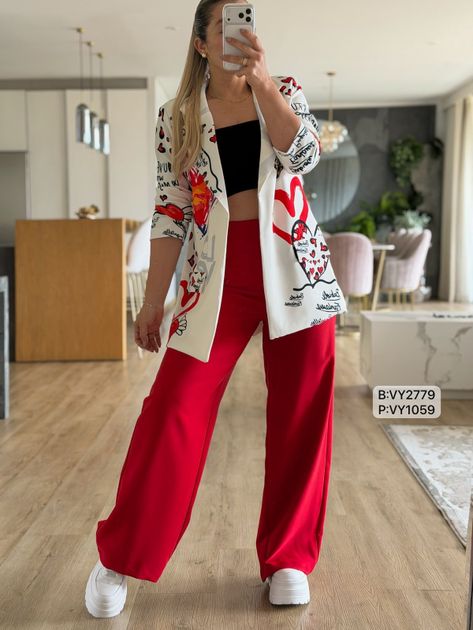 BLAZER CORAZONES ANIMAL PRINT VY2779 en IVORY — foto 3