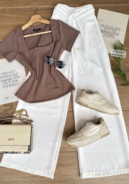 PANTALON CINTURON DOBLE DELGADO VY2884 en Beige — foto 4
