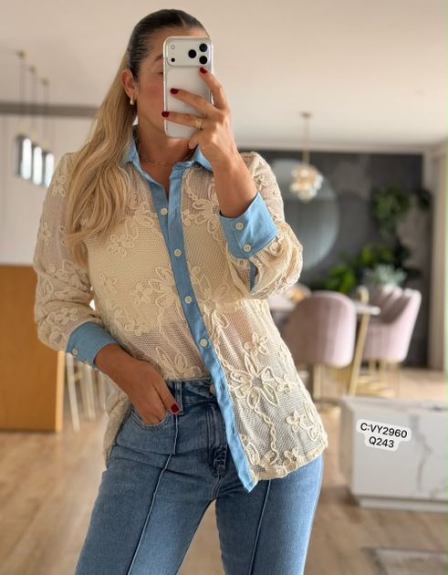 CAMISERA MANGA LARGA EN MAYA BORDADA VY2960