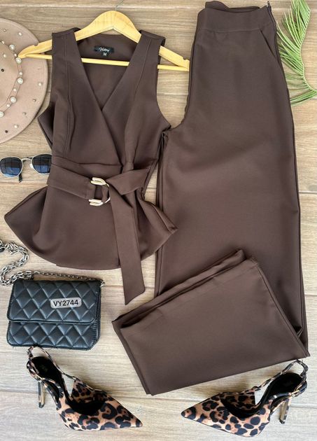 SET ZAFIRO PANTALON CHALECO VY2744 en CAFE — foto 3