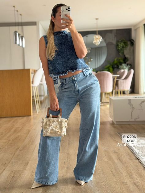 BLUSA DENIM CORTA MOÑOS ESPALDA Q296