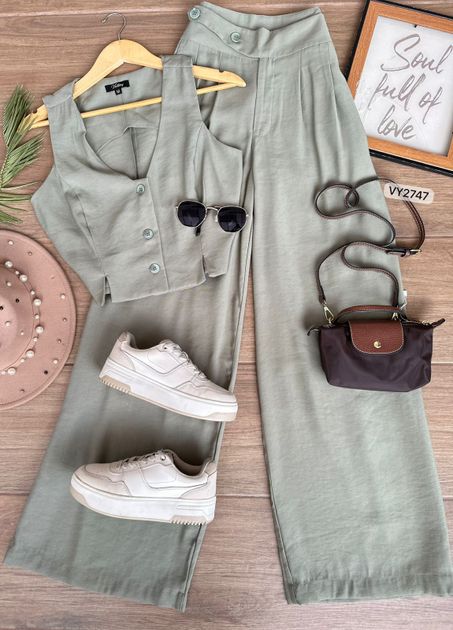 SET CHALECO Y PANTALON BOTONES FORRADOS VY2747 en Beige — foto 3
