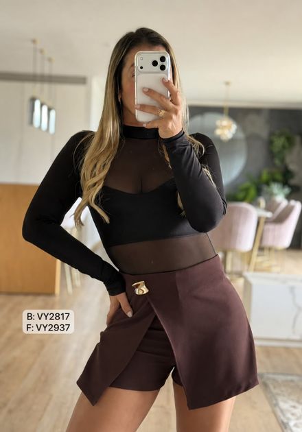 FALDA SHORT CON HERRAJE ADELANTE VY2937 en Azul claro — foto 6