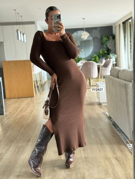 VESTIDO HILO MANGA LARGA ESCOTE CUADRADO VY2427 en Azul claro — foto 4