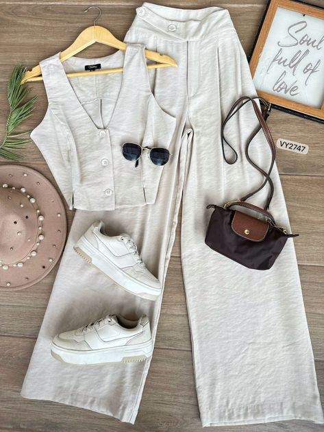 SET CHALECO Y PANTALON BOTONES FORRADOS VY2747