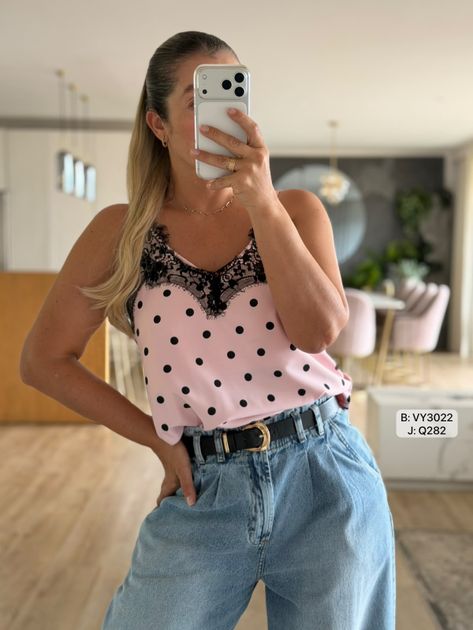 BLUSA TIRAS LUNARES Y BLONDA CUELLO VY3022 en Azul claro — foto 5