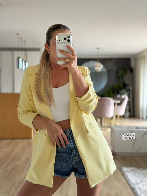 BLAZER FORRADO BOLSILLOS TAPAS VY2846 en AMARILLO — foto 1