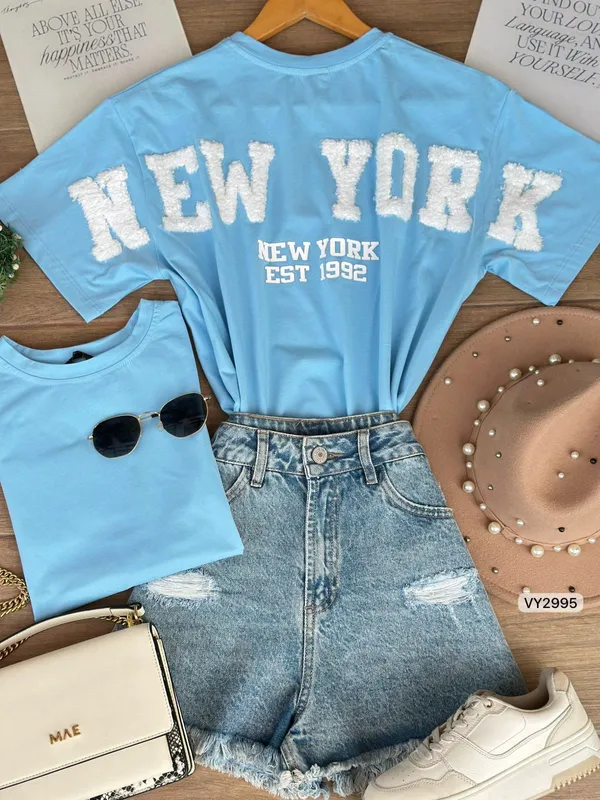 CAMISETA CAPRI REGULAR NEW YORK EN PELUCHE VY2995 en AMARILLO — foto 2